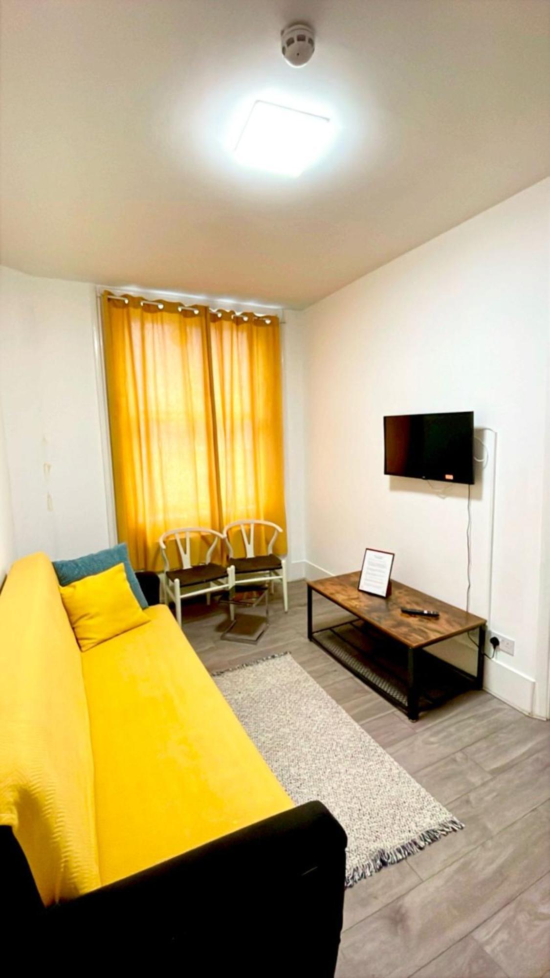 Cromwell Apartments Лондон Экстерьер фото