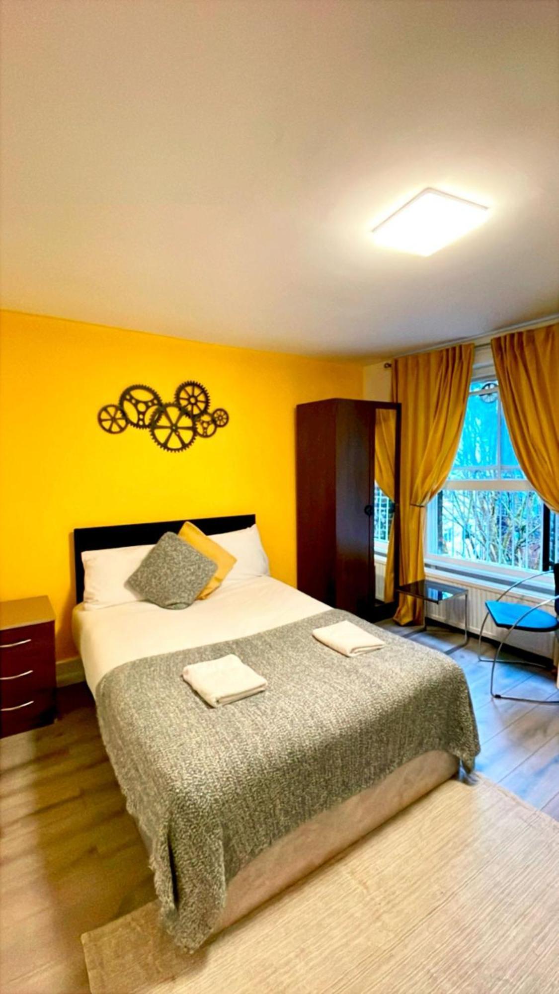 Cromwell Apartments Лондон Экстерьер фото