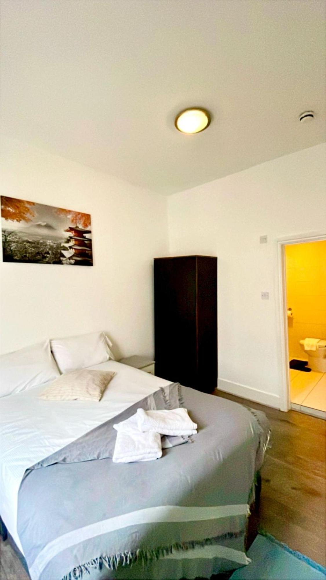 Cromwell Apartments Лондон Экстерьер фото
